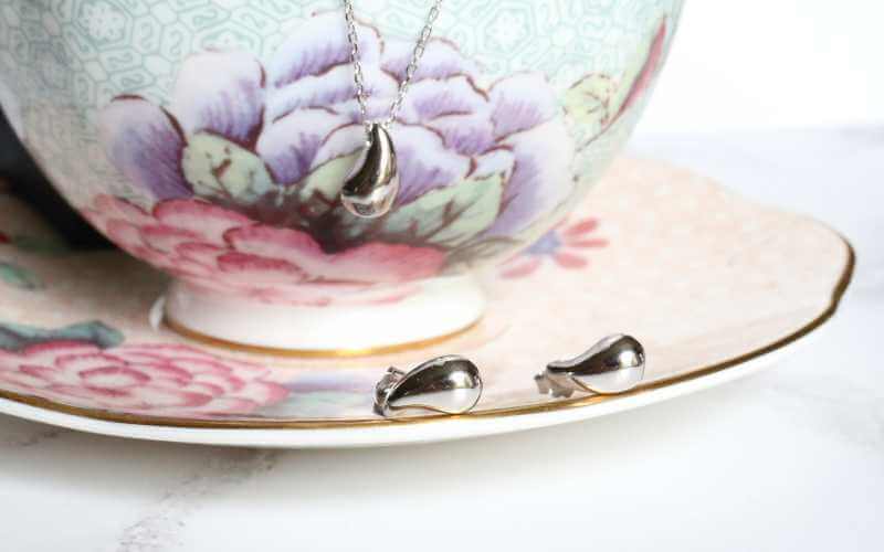 Polished Silver Puffed Teardrop Earrings - Image 4