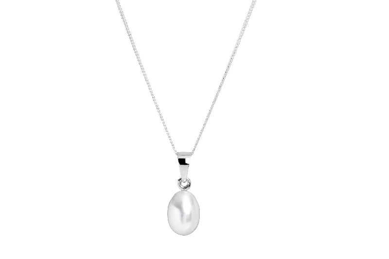 Silver Pendant with Grey Teardrop River Pearl