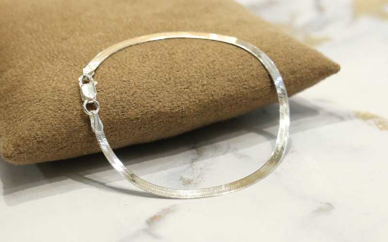Silver Herringbone Chain Bracelet - Image 3