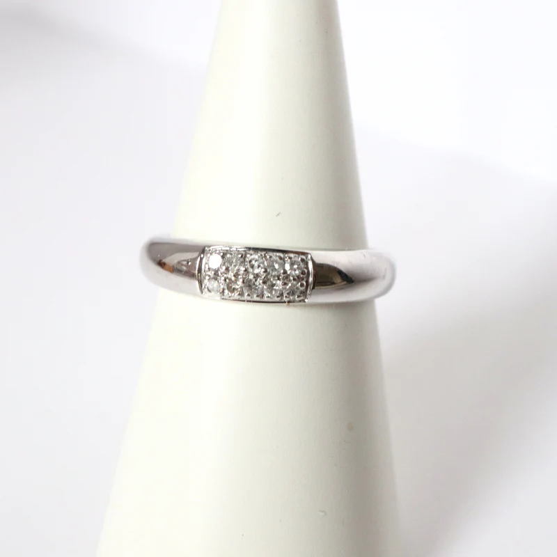 White Gold and Diamond Ring